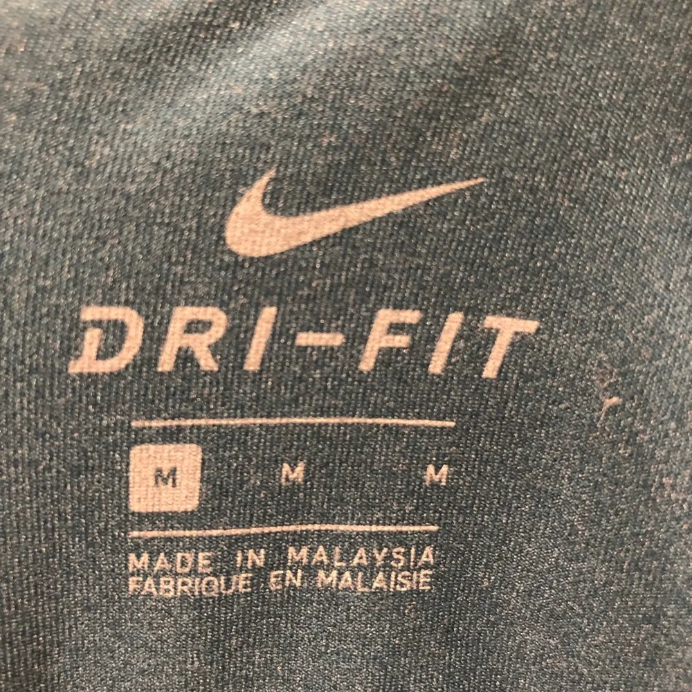 Nike Dry Fit Men’s Running Shirt - Picture 3 of 3
